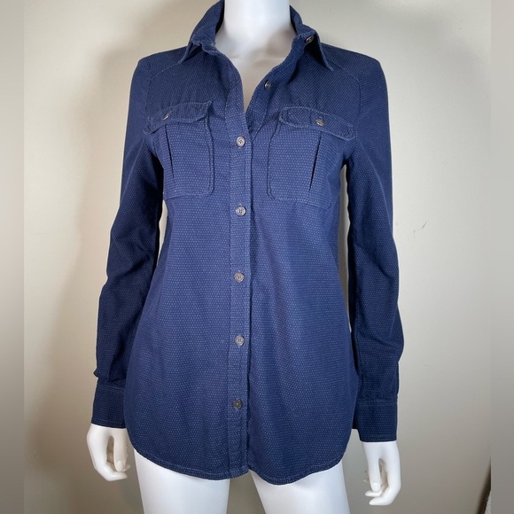Paige Kadie Shirt In Whisper Dot Womens Sz XS Blue Denim Button Down Long Sleeve - Picture 3 of 13